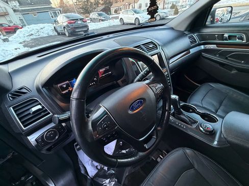 Used 2016 Ford Explorer Limited AWD/4WD image 10