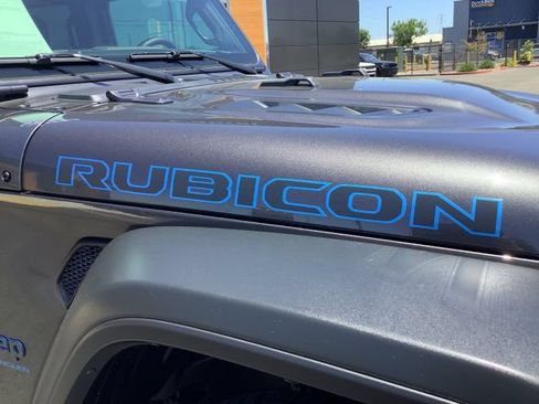 Used 2025 Jeep Wrangler Unlimited Rubicon 4xe w/ Convenience Group AWD/4WD image 42