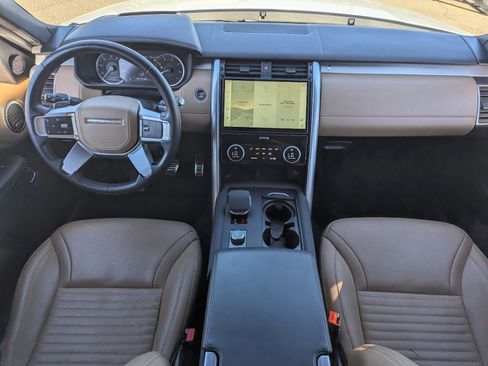 Used 2023 Land Rover Discovery HSE R-Dynamic image 15