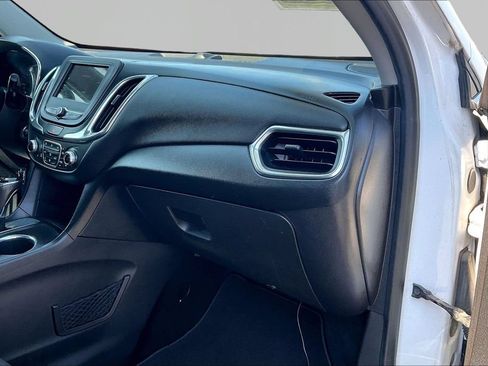 Used 2019 Chevrolet Equinox LT FWD image 29