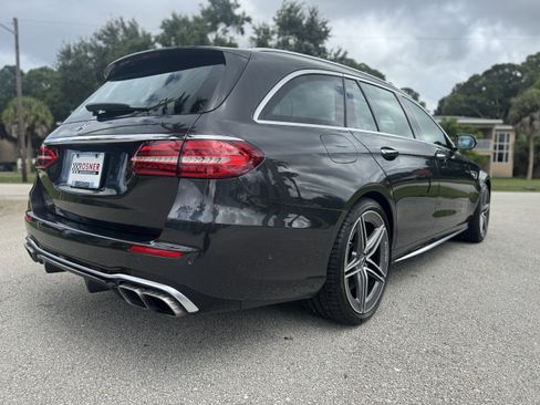 Used 2021 Mercedes-Benz E 63 AMG S image 3