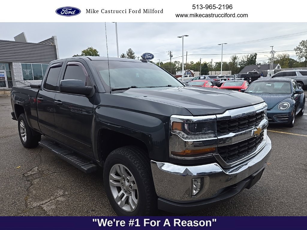 Used 2017 Chevrolet Silverado 1500 LT w/ All Star Edition AWD/4WD image 2