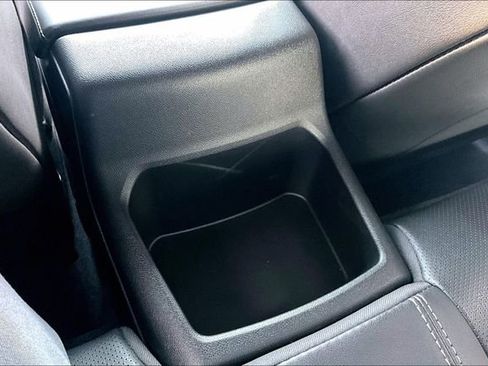 Used 2018 Chevrolet Camaro LT w/ RS Package image 10