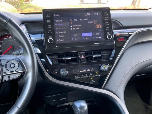 Used 2024 Toyota Camry XSE image 7