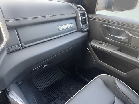 Used 2026 RAM 1500 Laramie w/ Sport Appearance Package AWD/4WD image 28