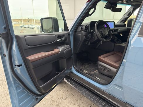 New 2026 Toyota Land Cruiser image 12