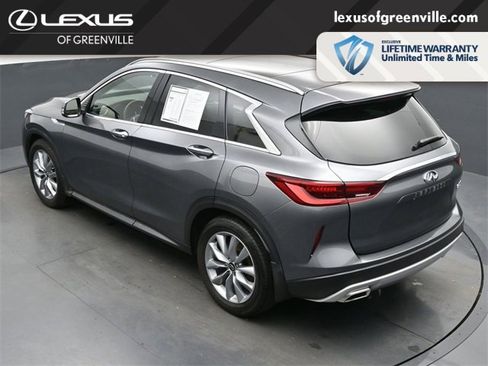 Used 2022 INFINITI QX50 Essential image 46