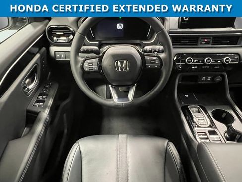 Used 2025 Honda Pilot EX-L image 24