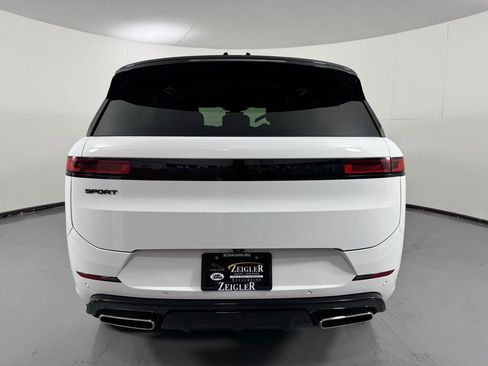 Used 2024 Land Rover Range Rover Sport Dynamic SE AWD/4WD image 6