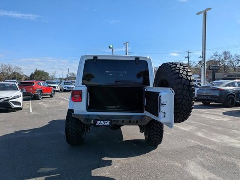 Used 2019 Jeep Wrangler Unlimited Rubicon w/ Dual Top Group image 7