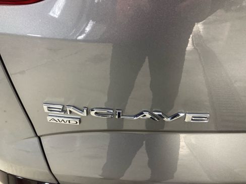 Used 2024 Buick Enclave Essence w/ Experience Buick Package image 10