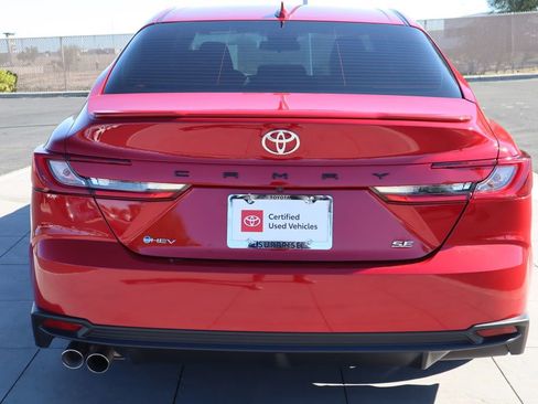 Certified 2025 Toyota Camry SE image 6