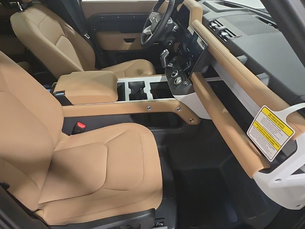 New 2026 Land Rover Defender 110 S AWD/4WD image 27