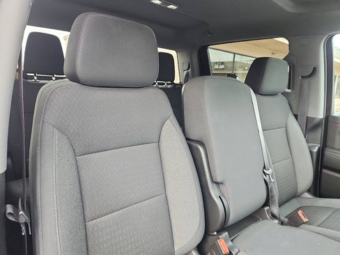 Used 2021 Chevrolet Silverado 1500 LT image 31