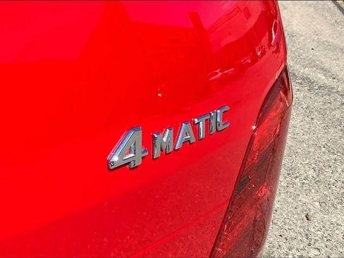 Used 2015 Mercedes-Benz GLK 350 4MATIC image 9