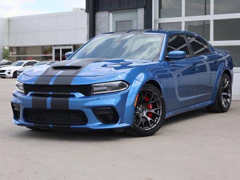 Used 2021 Dodge Charger SRT Hellcat RWD image 3