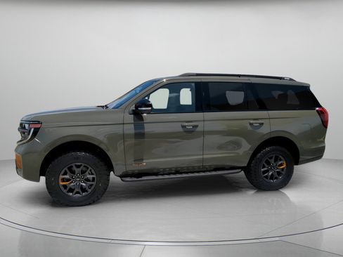 Used 2025 Ford Expedition Tremor AWD/4WD image 16