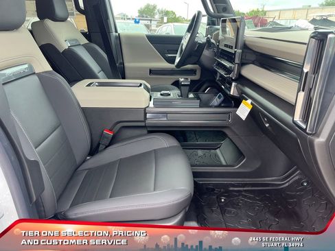 New 2026 GMC Hummer EV SUV image 18