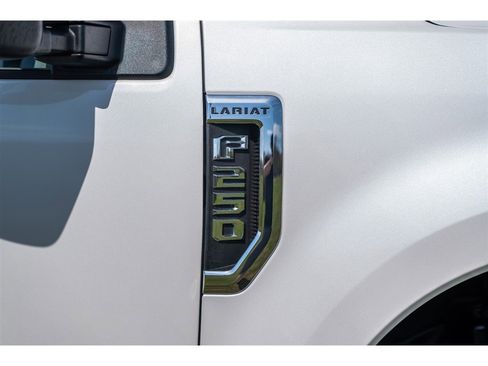 Used 2018 Ford F250 Lariat w/ Lariat Value Package image 7