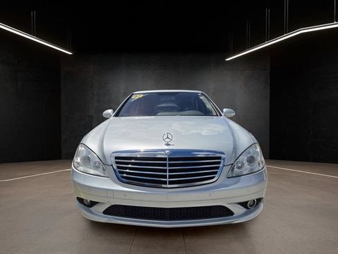 Used 2007 Mercedes-Benz S 550 image 2