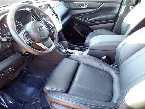 Used 2025 Subaru Ascent Limited w/ Popular Package #2 AWD/4WD image 13