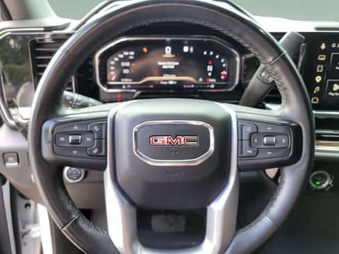 Used 2023 GMC Sierra 1500 Elevation RWD image 16
