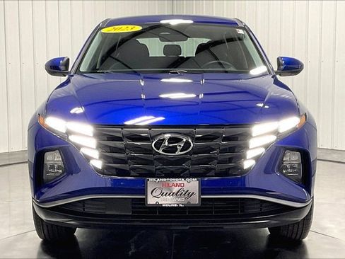 Used 2023 Hyundai Tucson SE AWD/4WD image 2