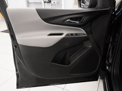 Used 2024 Chevrolet Equinox LS image 16