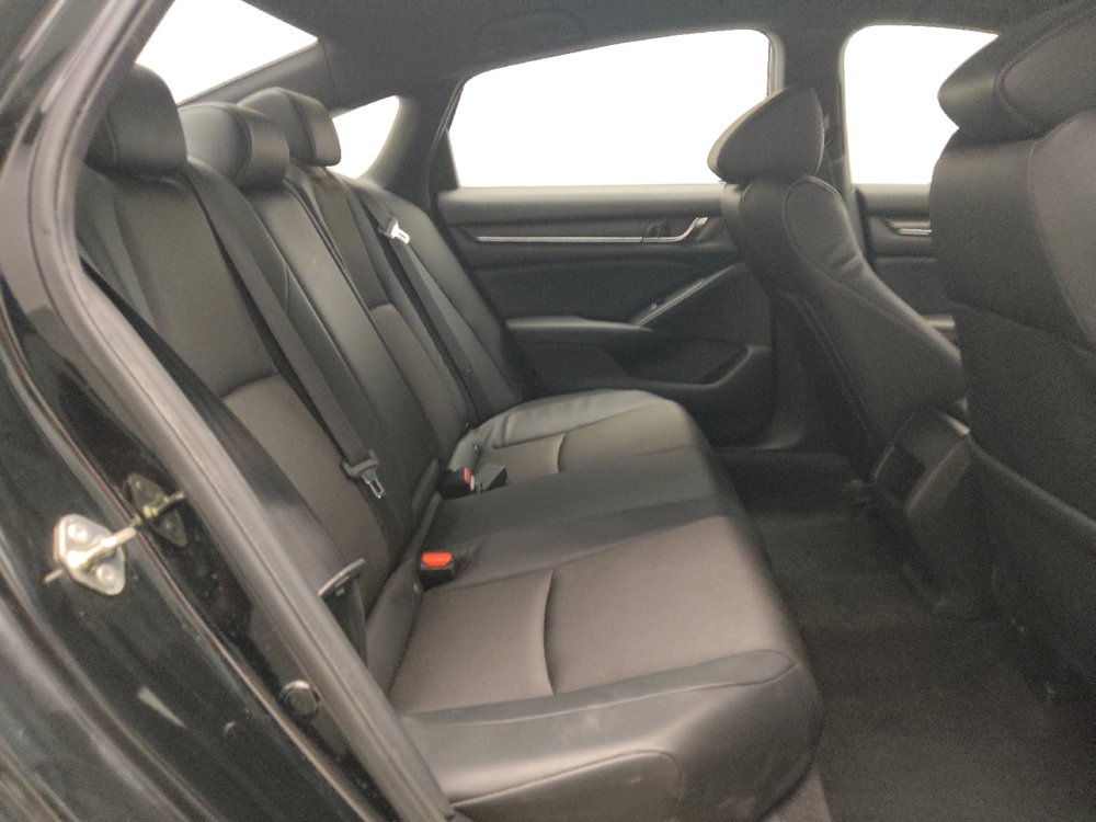 Used 2018 Honda Accord Sport image 19