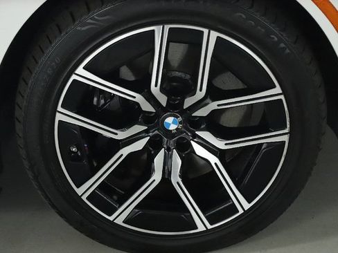 Used 2026 BMW 740i xDrive AWD/4WD image 41