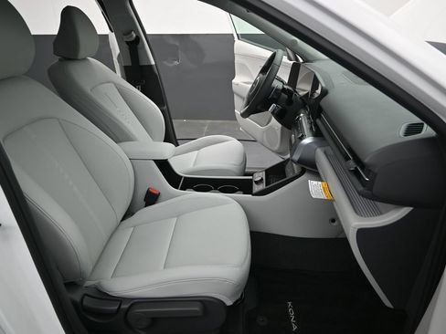 Used 2026 Hyundai Kona Limited AWD/4WD image 29