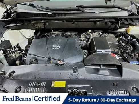 Used 2018 Toyota Highlander Limited Platinum image 33