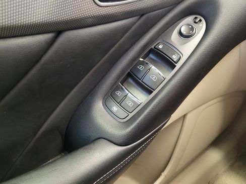 Used 2014 INFINITI Q50 Premium w/ Navigation Package AWD/4WD image 27