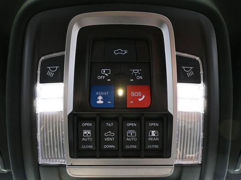 Used 2022 RAM 1500 Limited image 37