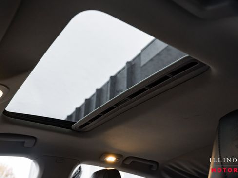 Used 2016 Porsche Panamera 4 Edition image 26