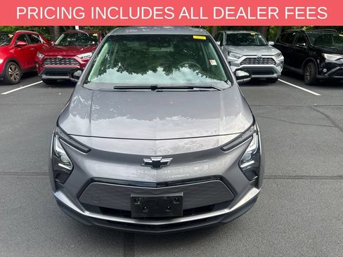 Used 2023 Chevrolet Bolt LT w/ Driver Confidence Package FWD image 11