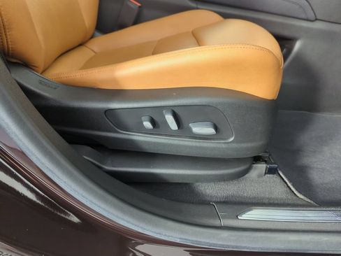 Used 2021 Cadillac XT5 Premium Luxury FWD image 39