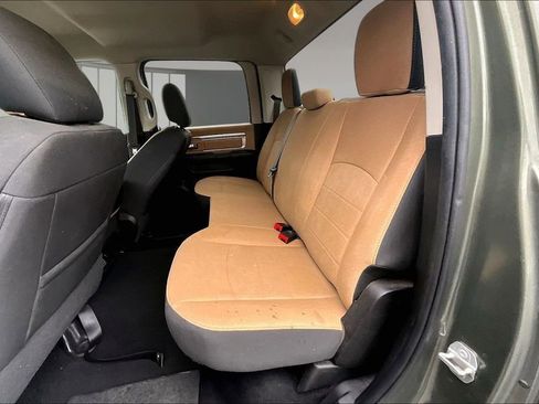 Used 2021 RAM 1500 Classic SLT AWD/4WD image 23