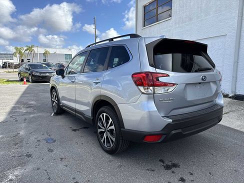 Used 2021 Subaru Forester Limited w/ Popular Package #3 image 4