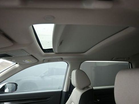 Used 2025 Honda CR-V EX image 22