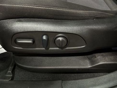 Used 2024 Chevrolet Blazer LT w/ Convenience Package image 19