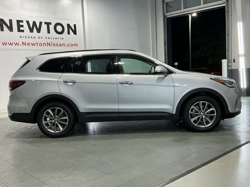 Used 2019 Hyundai Santa Fe XL SE image 45