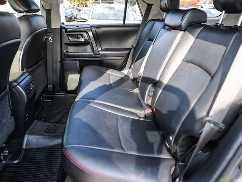 Certified 2018 Toyota 4Runner TRD Off-Road Premium image 8