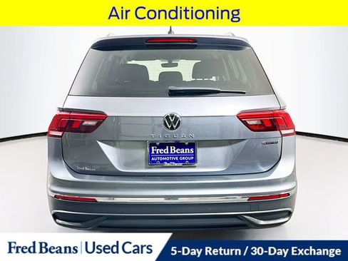 Used 2023 Volkswagen Tiguan S image 8