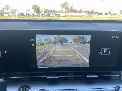 Used 2025 Buick Encore GX Preferred image 17