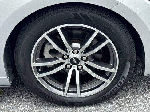 Used 2017 Ford Mustang Premium RWD image 12