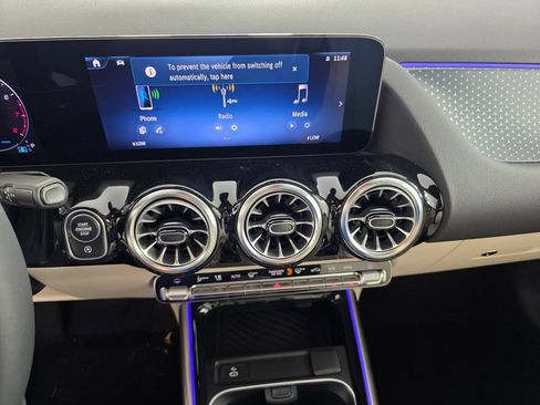 New 2026 Mercedes-Benz GLA 250 4MATIC image 13