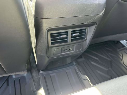New 2026 Chevrolet Colorado ZR2 w/ Technology Package AWD/4WD image 14