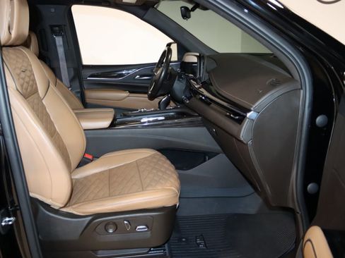 Used 2022 Cadillac Escalade Sport w/ Touring Package image 70