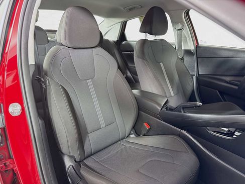 Used 2022 Hyundai Elantra SE w/ Cargo Package image 26